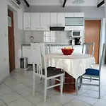 Apartamento Suri Vodice