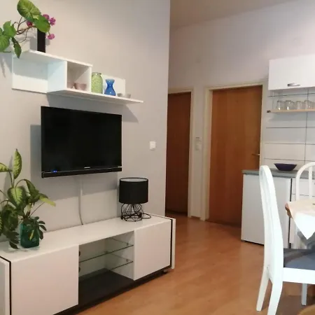 Apartman Suri