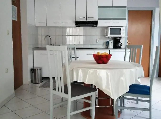 Apartment Suri Vodice